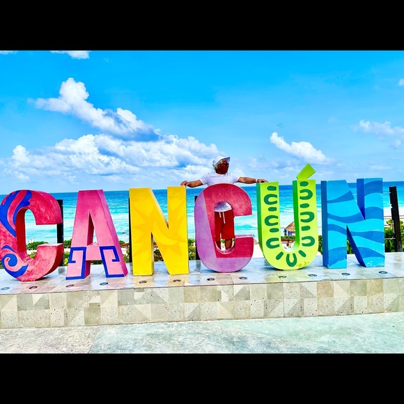 Meet your Posher, Donny - Picture 1 of 15